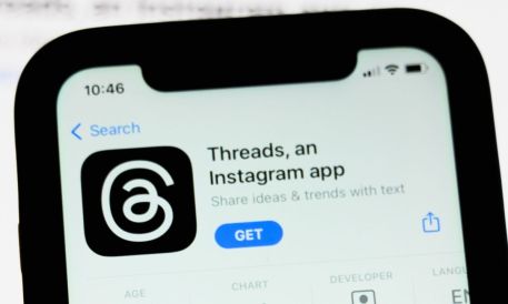 Meta-Owned Threads Overtakes X in Daily Mobile Usage