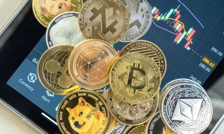 White House to Host Banking-Crypto Summit to Restart Progress on Crypto Bill